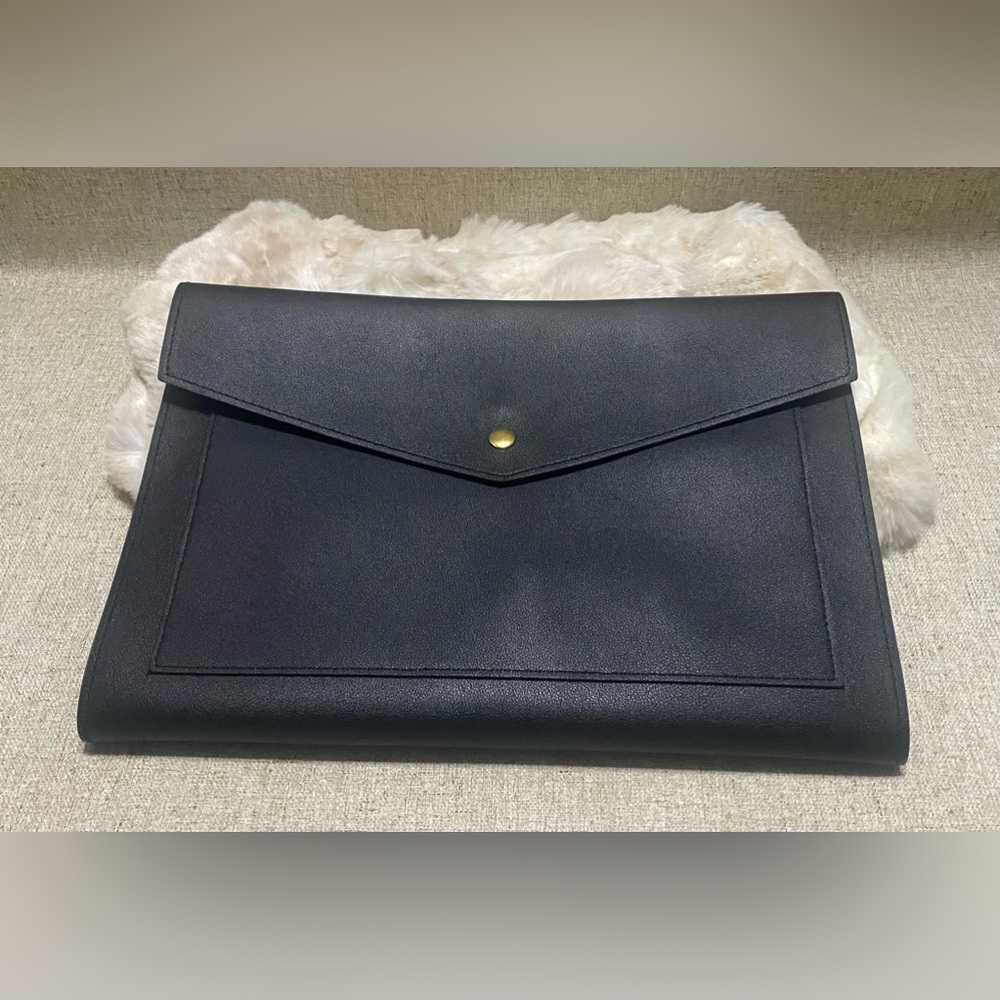 Elegant Black Envelope Clutch